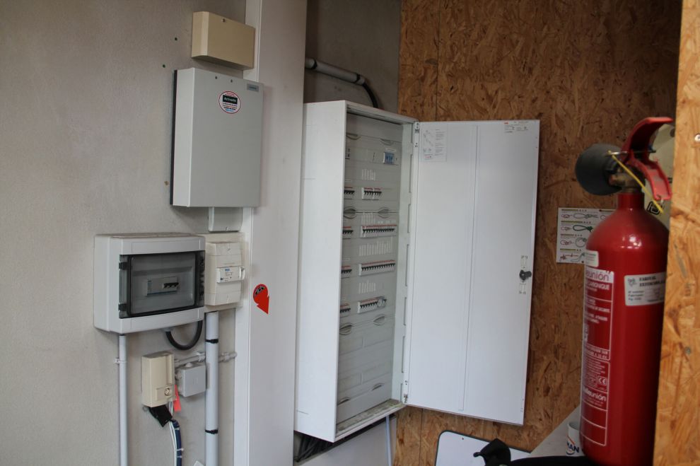Votre électricien en Pays d’Iroise – Electricité générale Votre électricien en Pays d’Iroise – Electricité générale