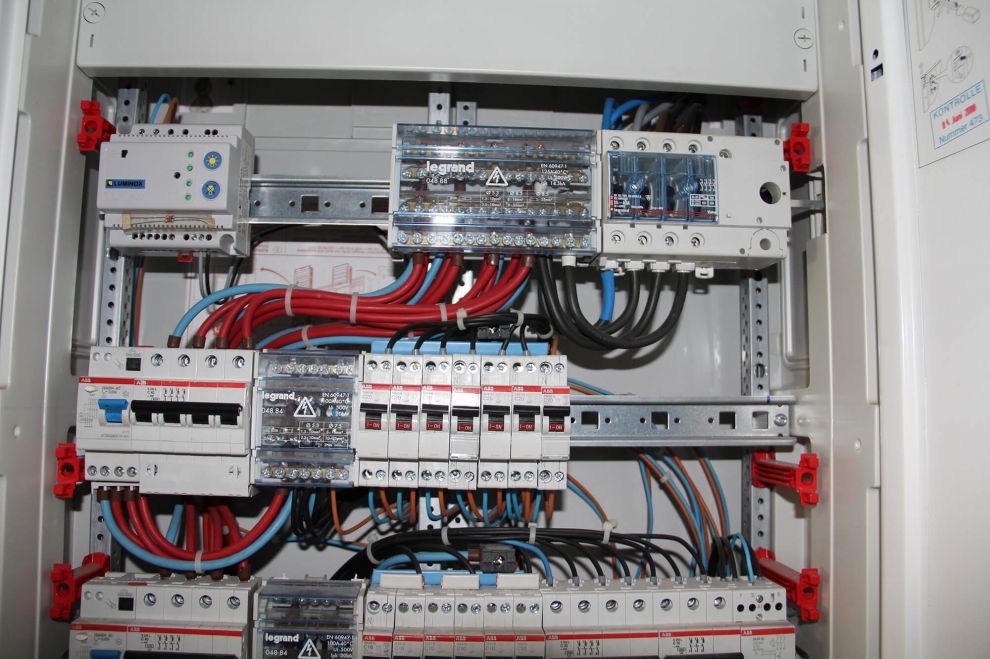 Electricien en Pays d’Iroise – SMO Energie Electricien en Pays d’Iroise – SMO Energie